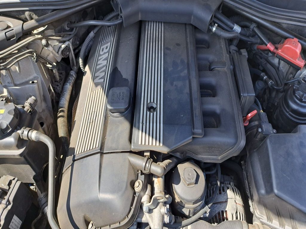 BMW e60 silnik m54b22, słupek