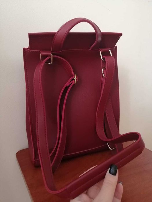 Жіночий рюкзак-трансформер з еко-шкіри. Колір марсала. Дуже вмісткий!