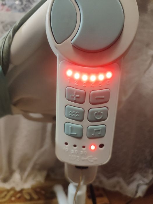 Крісло качелька, шезлонг, електро гойдалка!Крісло для годування, качел