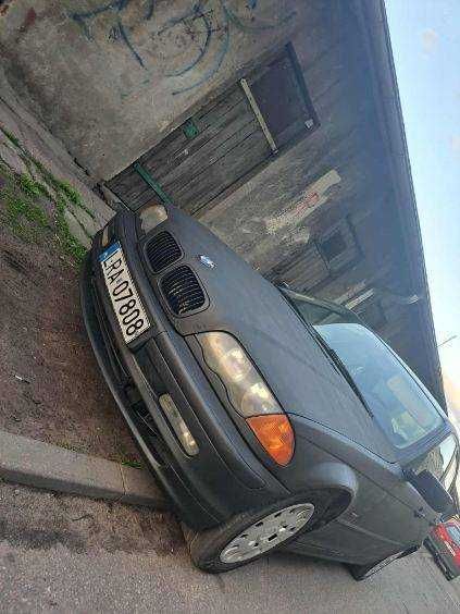Samochód osobowy BMW Seria 3, 1999r.