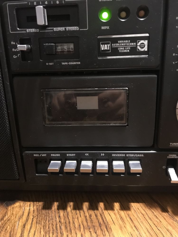 Radiomagnetofon Grundig RR1140