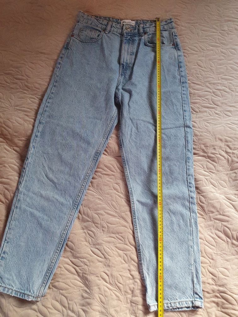 Damskie spodnie jeansowe ZARA w rozmiarze 38