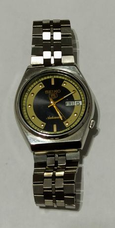 Relógio Seiko 5 Automatic 17 jewels raro anos 80 preto e dourado
