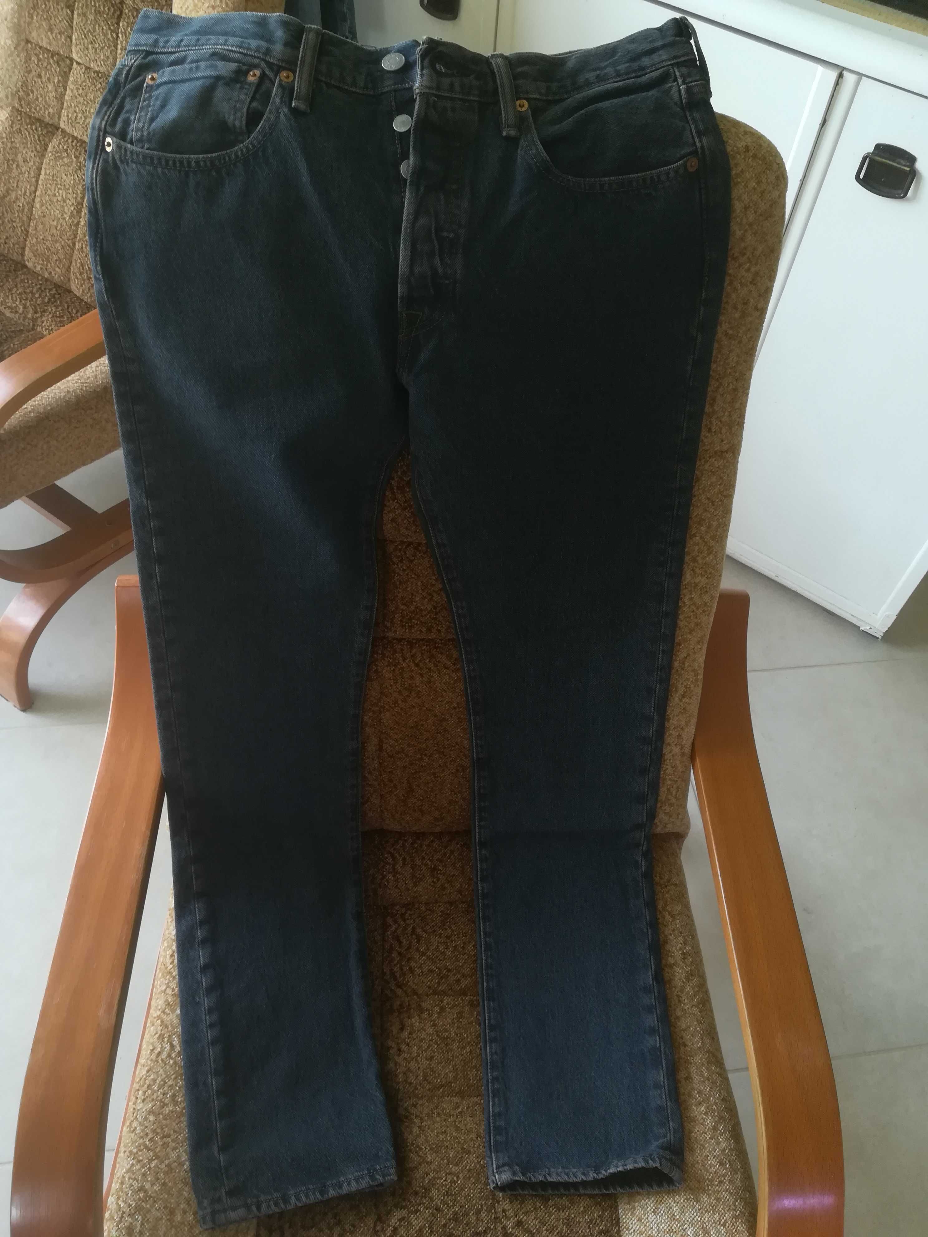 Spodnie Levis 501 . Nowe.
