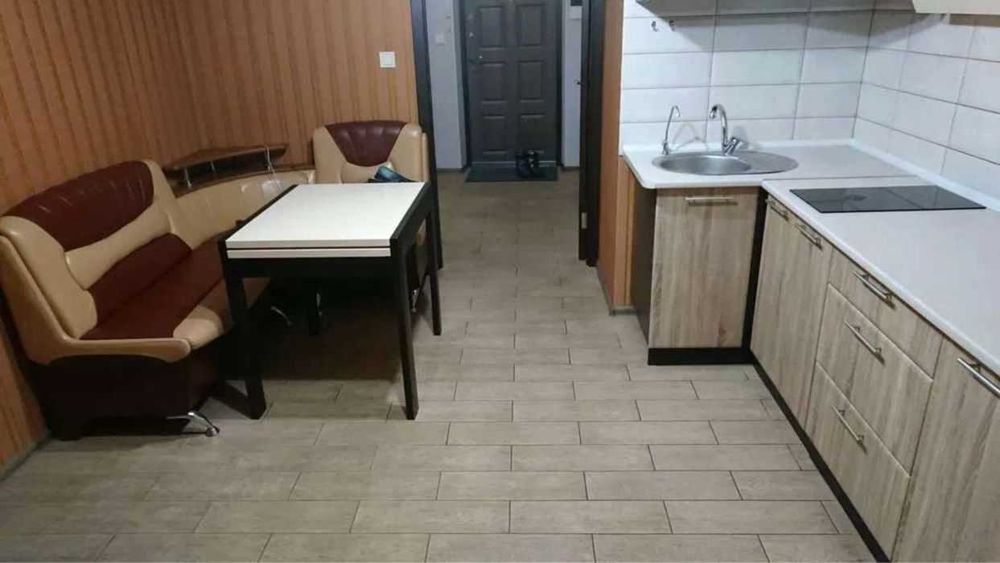 Здам 2к квартиру на Прохоровській