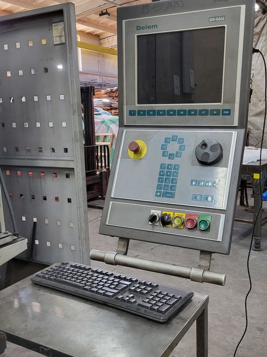 Prasa krawędziowa DURMAZLAR E 37160 – 160 ton, 3700 mm, CNC, rok 2008