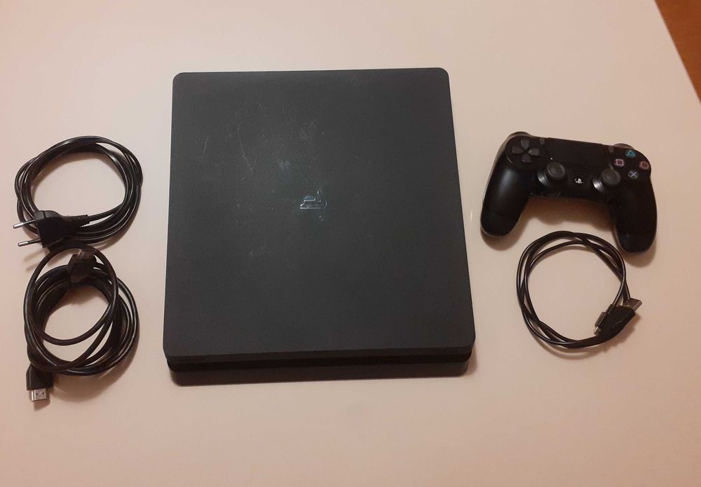 Playstation 4 Slim 1TR