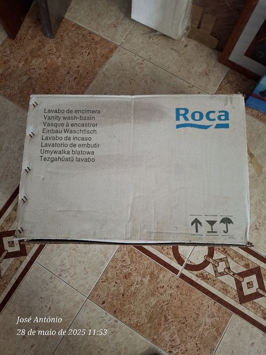 Lavatório Roca de encastrar