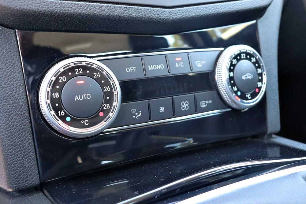 Mercedes-Benz C200 CDI BlueEFFICIENCY 2.2