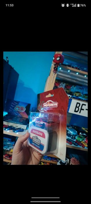 Majorette-Nissan R34 GTR