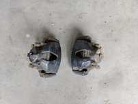 Opel Corsa D OPC 1.6T Zaciski hamulcowe przednie