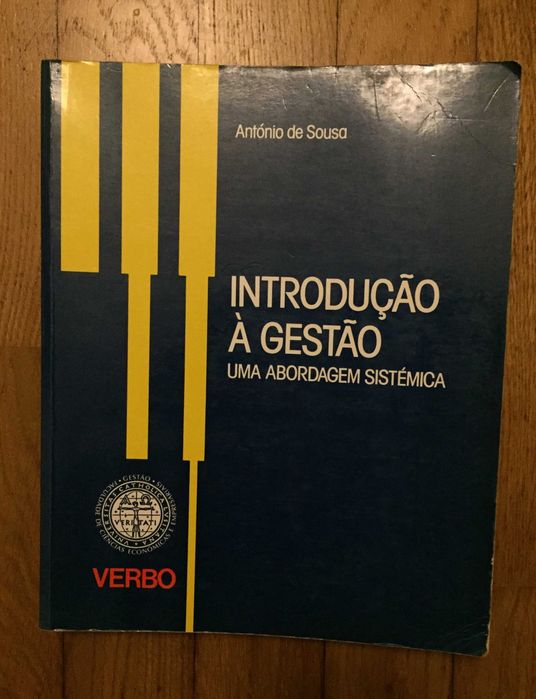 Livro "Introdução à Gestão" de António de Sousa