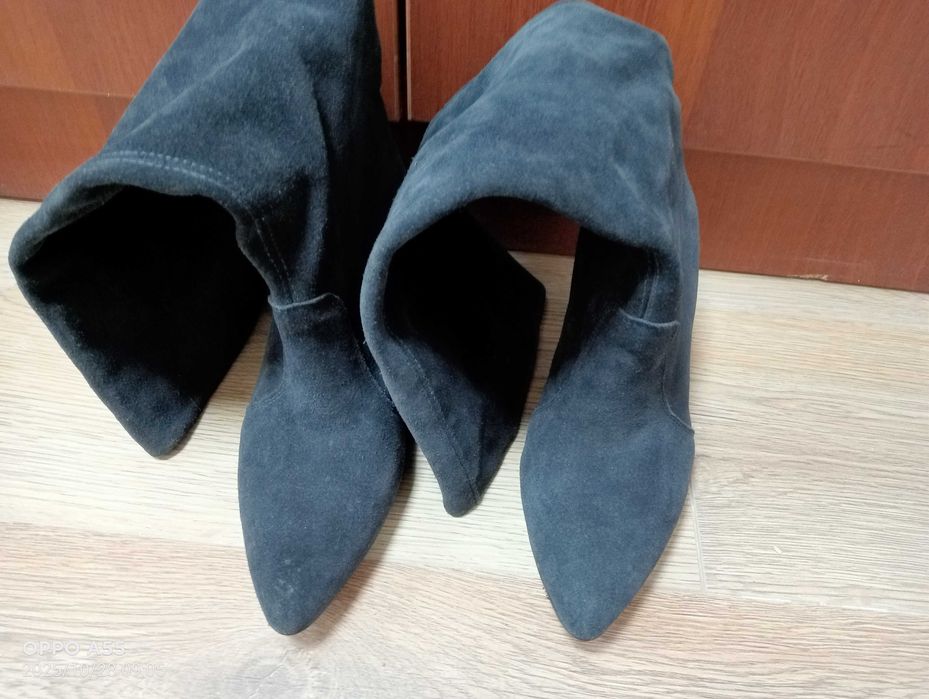 Чоботи жіночі 2 пари