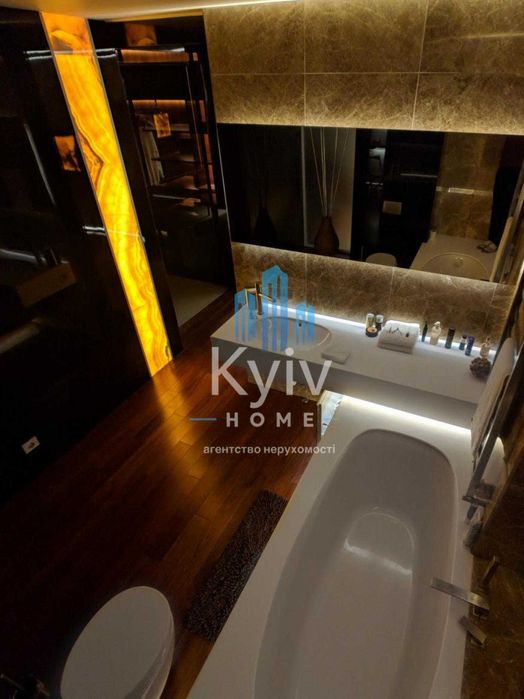 Аренда видовой 2к квартиры, 135м2, ТЦ Silver Breeze! 10мин до Печерска