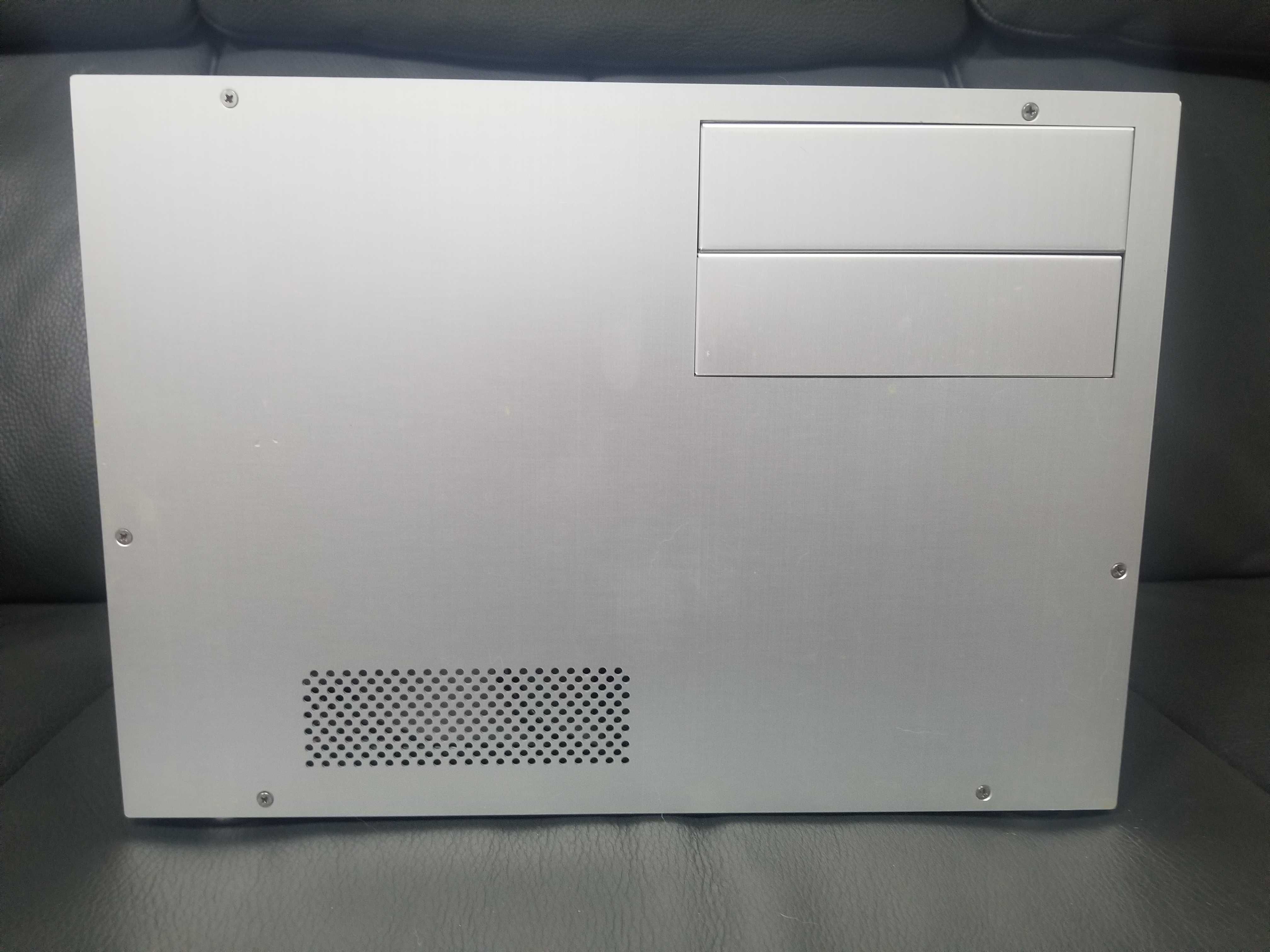 Корпус Lian Li PC-V351