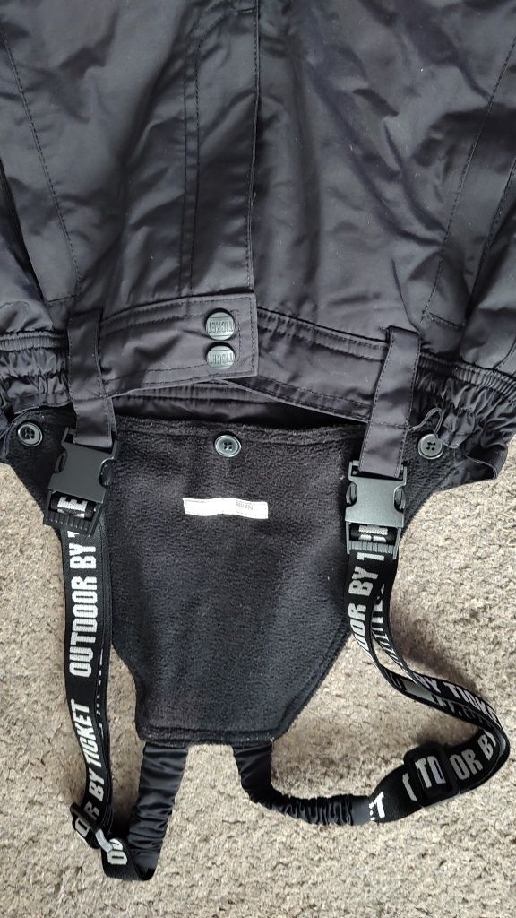 Spodnie narciarskie 140 cm. Czarne szelki