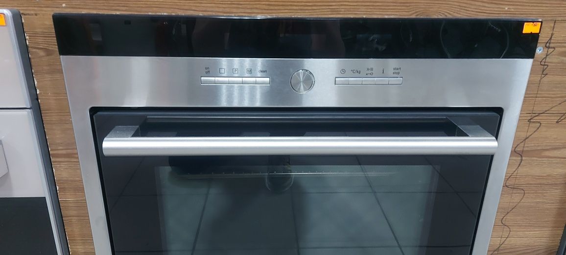 Духовка електрична Siemens HB36AB560