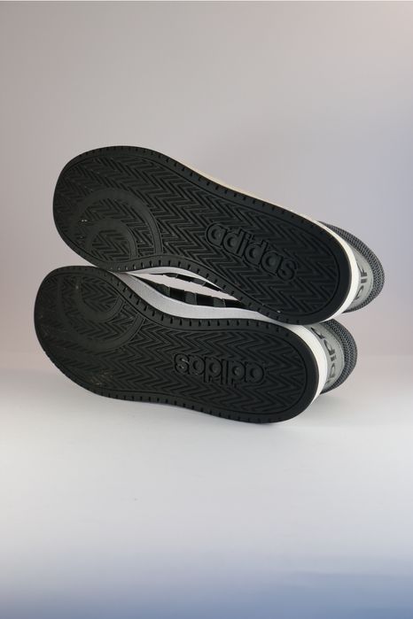Adidas HOOPS MID 2 Розмір 46