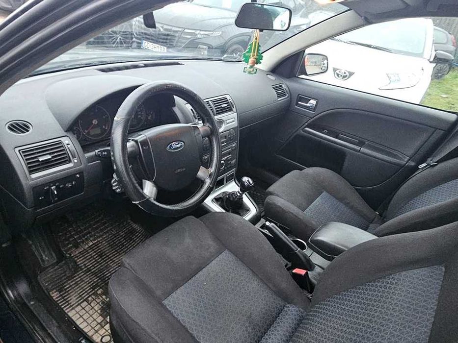 Ford Mondeo 2005r/opłaty aktualne/2.0diesel/130KM/kombi/manual/okazja