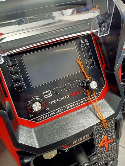 Spawarka migomat IDEAL MIG MAG 280A Puls Synergia 4x4 wyposażenie