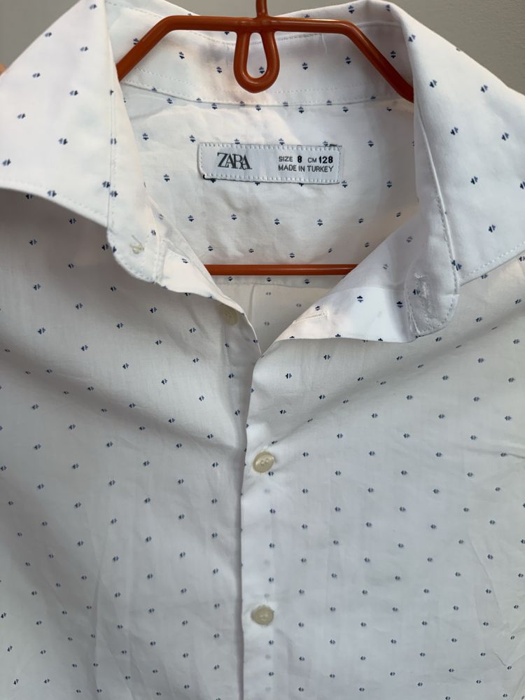 Рубашка Zara 8р 128см одягнута 1 раз
