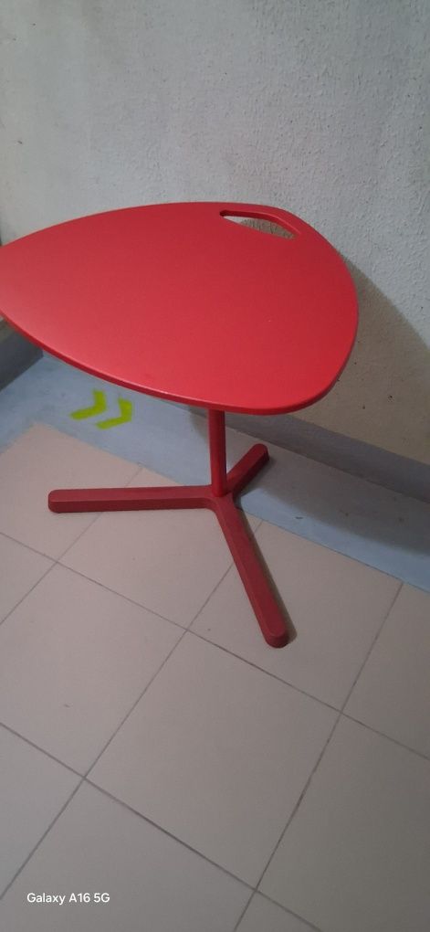 Mesa/Suporte para Portátil - Ikea