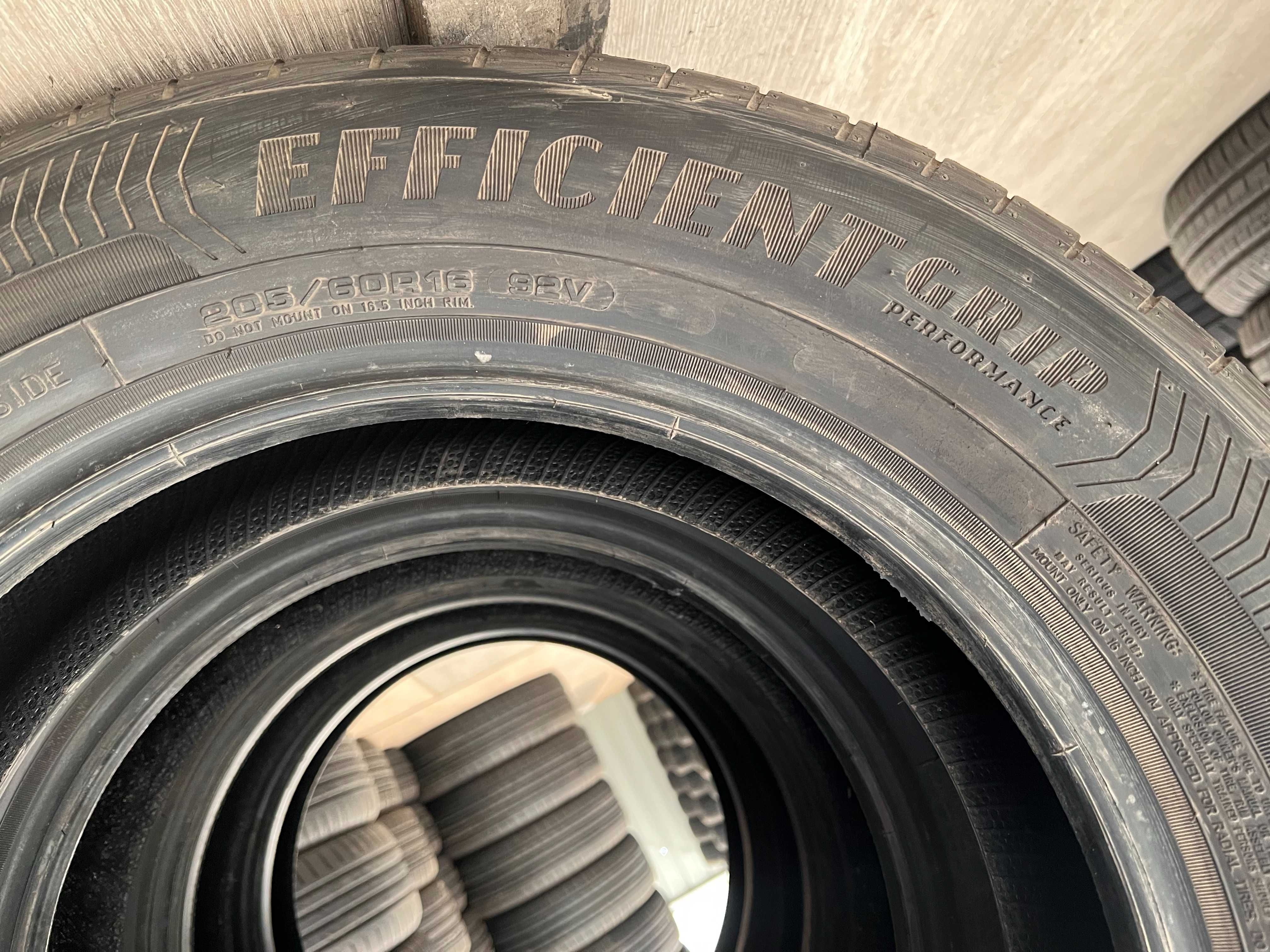 Opony letnie DEMO 205/60/R16 Goodyear EfficientGrip Performance -4 szt