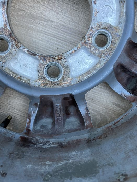 Goauto диски Nissan 6/139,7 r15 dia110 7j в чудовому стані