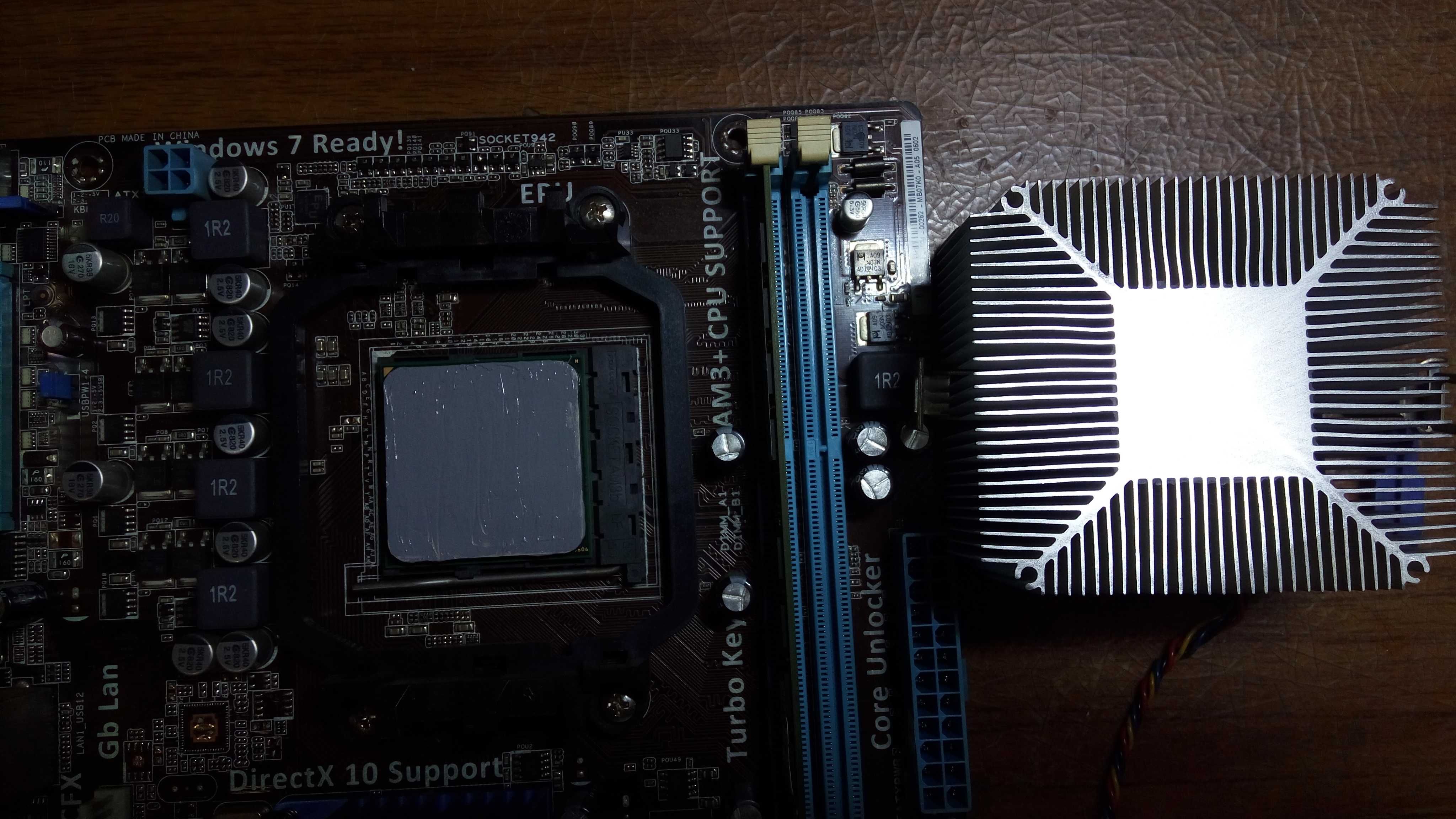 Комплект Athlon ll x3 455 (Phenom ll x4 B55)+мать AM3+память 2Gb