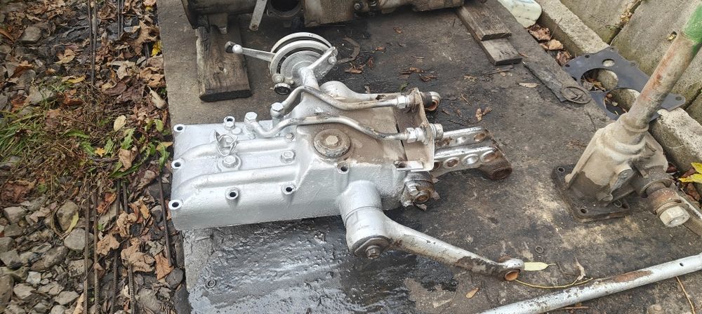 Podnośnik żaba plecak kompletny URSUS C360 C355 C4011