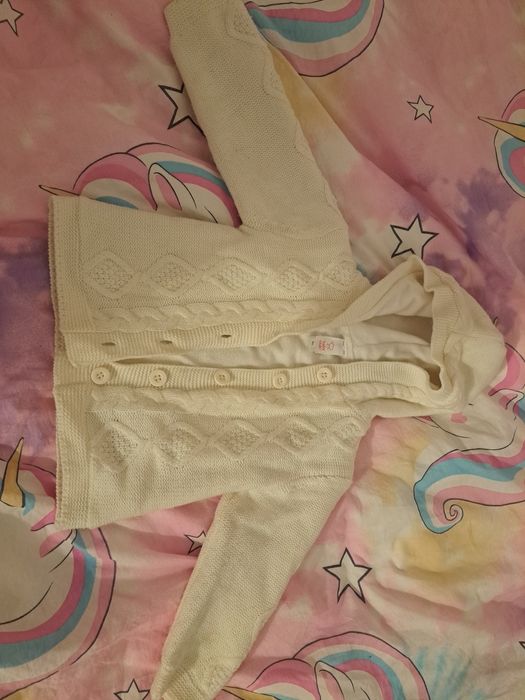 nowy sweter ocieplany rozm. 86 cm z kapturem