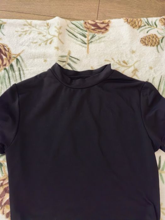 Crop top damski wiązany rozmiar M