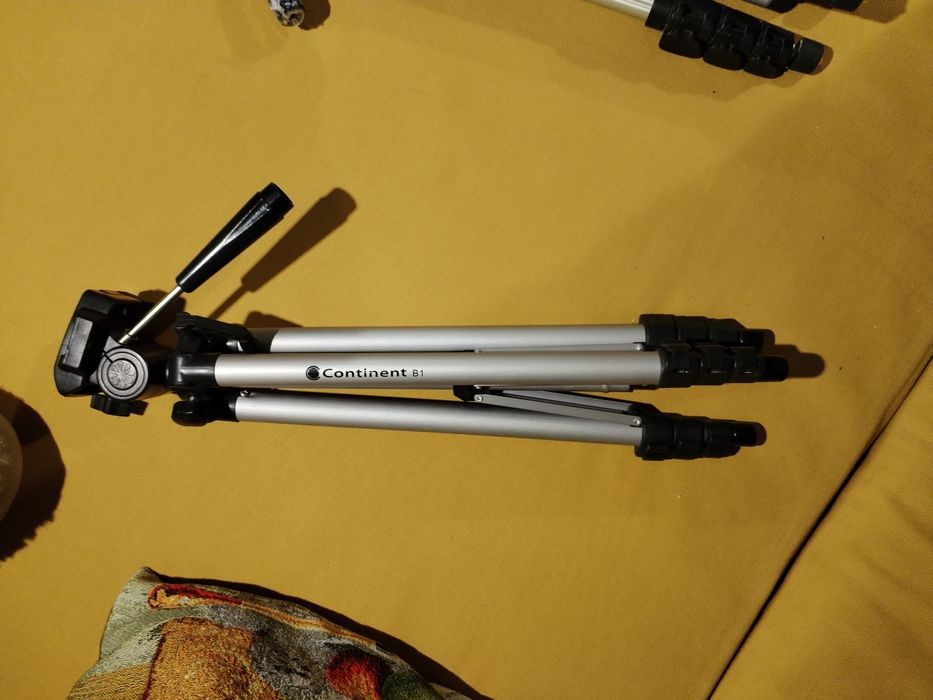 Фотоштатив в почти новом состоянии