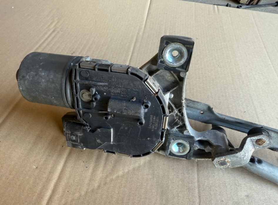 Mechanizm wycieraczek Volvo V50