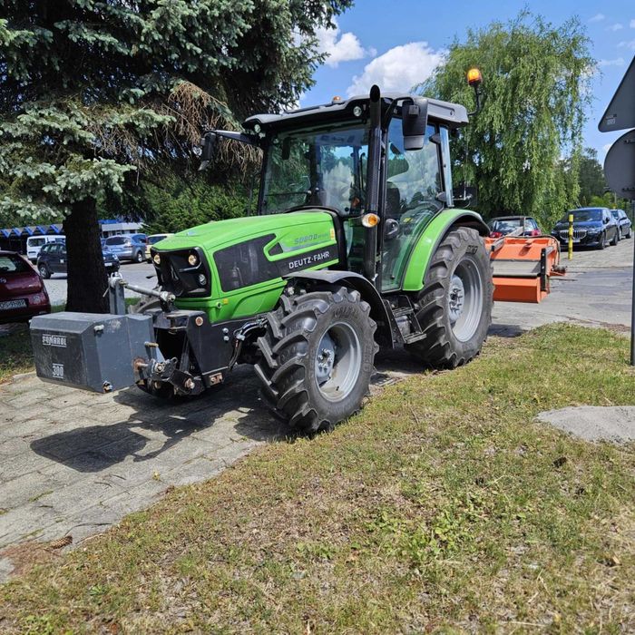 usługi zamiatania, koszenia, transportu, odśnieżania, kopania