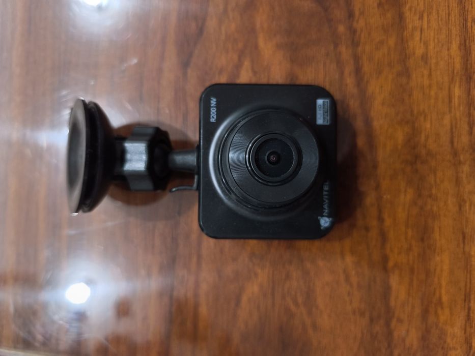 Kamera samochodowa Navitel R200 NV kamerka rejestrator