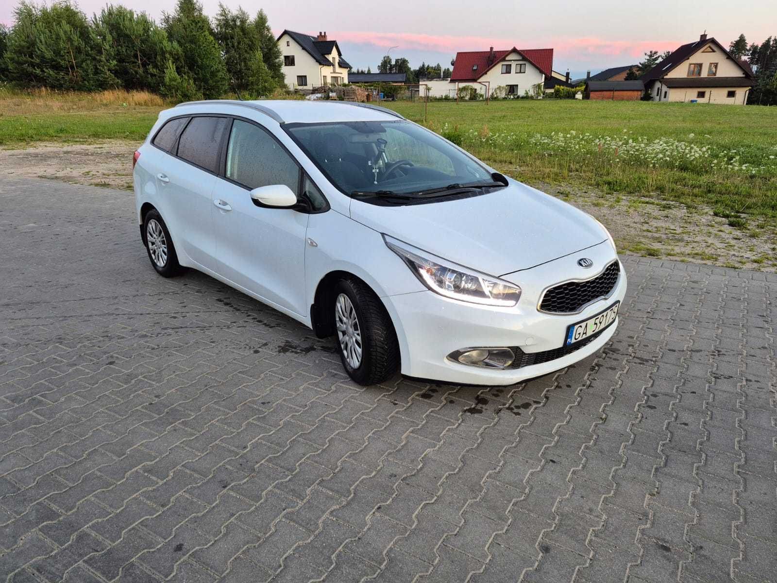Kia Ceed II 1.6 crdi 2013