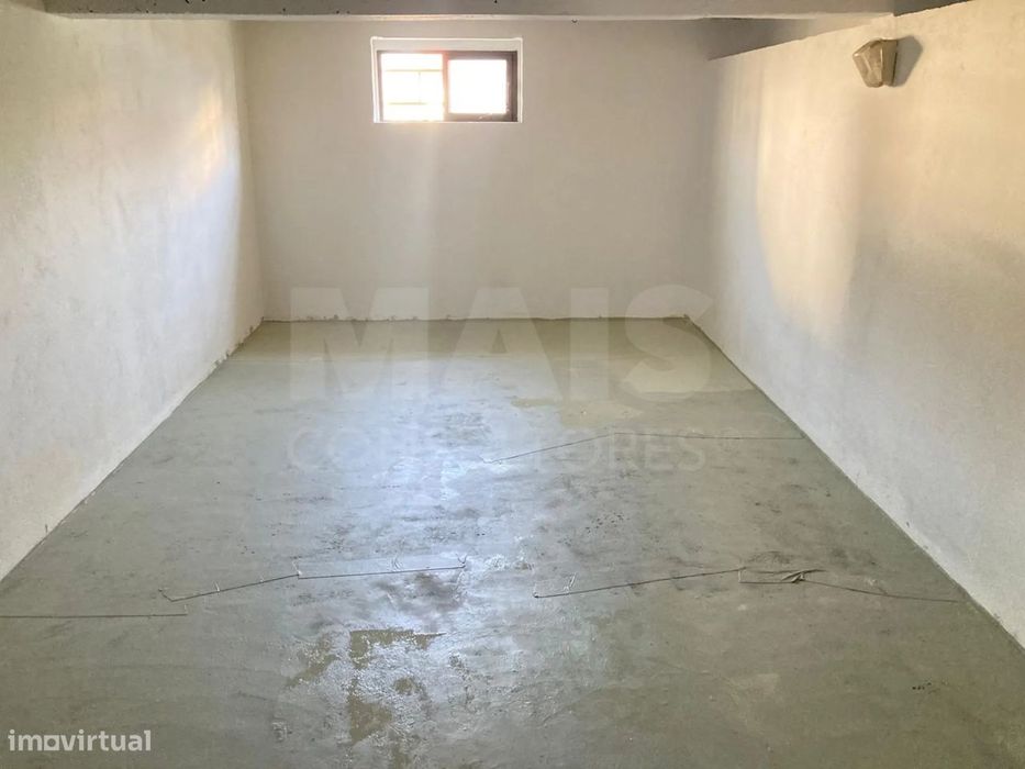 Garagem de 13m² no Entroncamento
