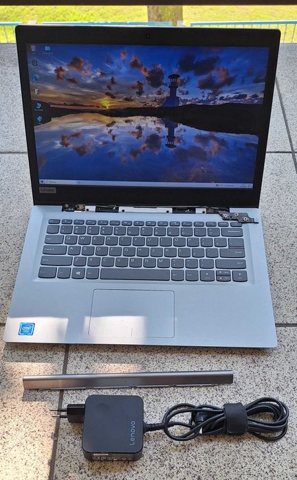 Laptop Lenovo 14 cali 1.1Ghz 4GB 64GB