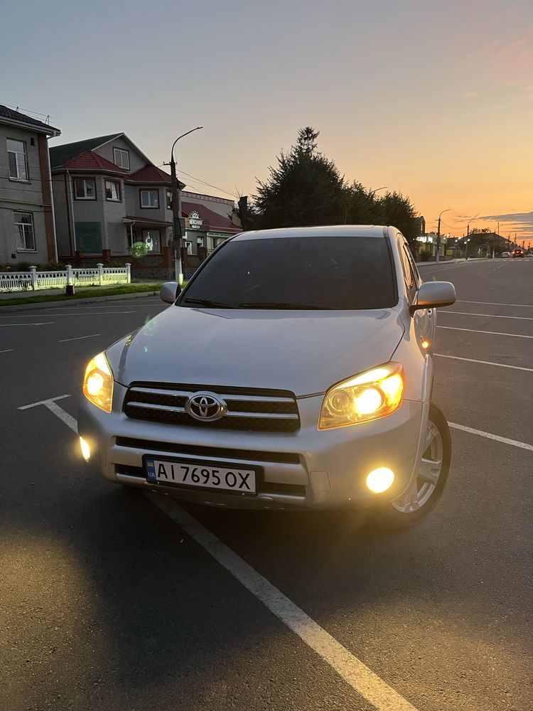 Toyota Rav4 2.2 Дизель