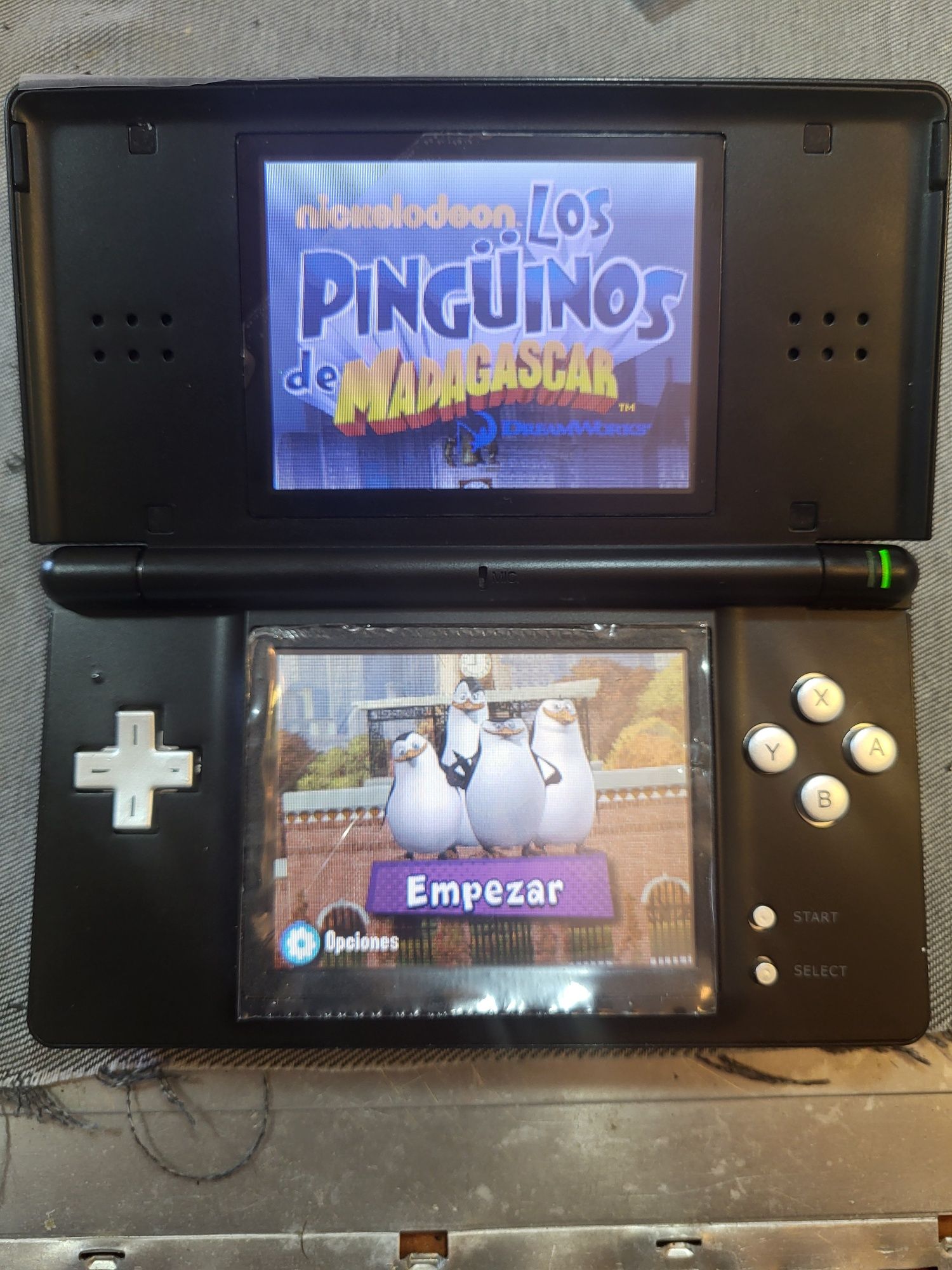 Nintendo DS Lite