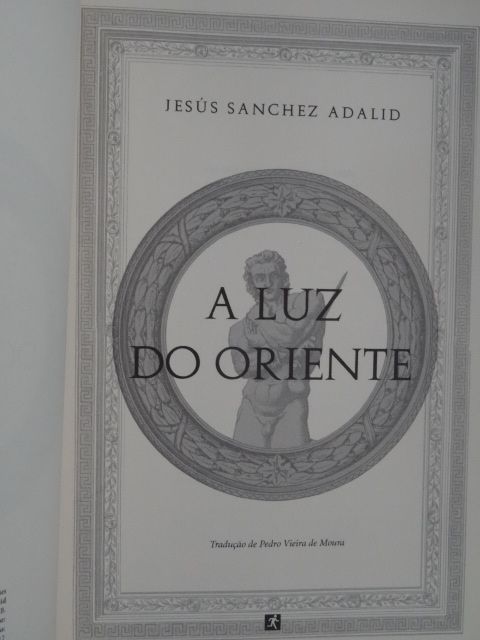 A Luz do Oriente de Jesús Sanchez Adalid