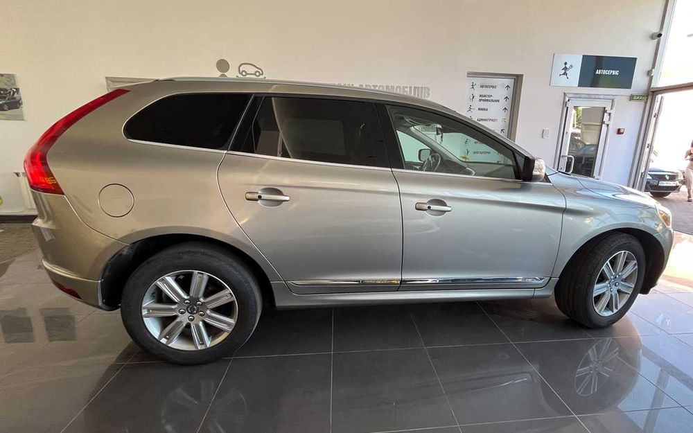 Volvo XC60  2016