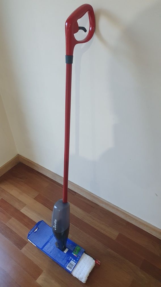 Mopa Vileda com reservatório Spray