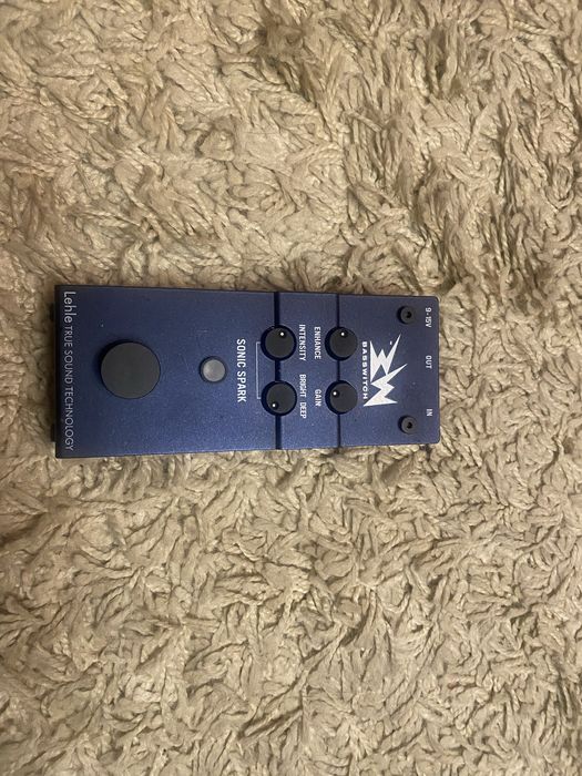 Lehle Basswitch Sonic Spark – тон-шейпер/передпідсилювач для басу