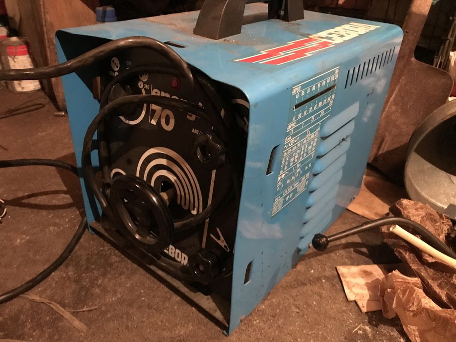 Сварочный аппарат  инверторный Cebora 606, новый