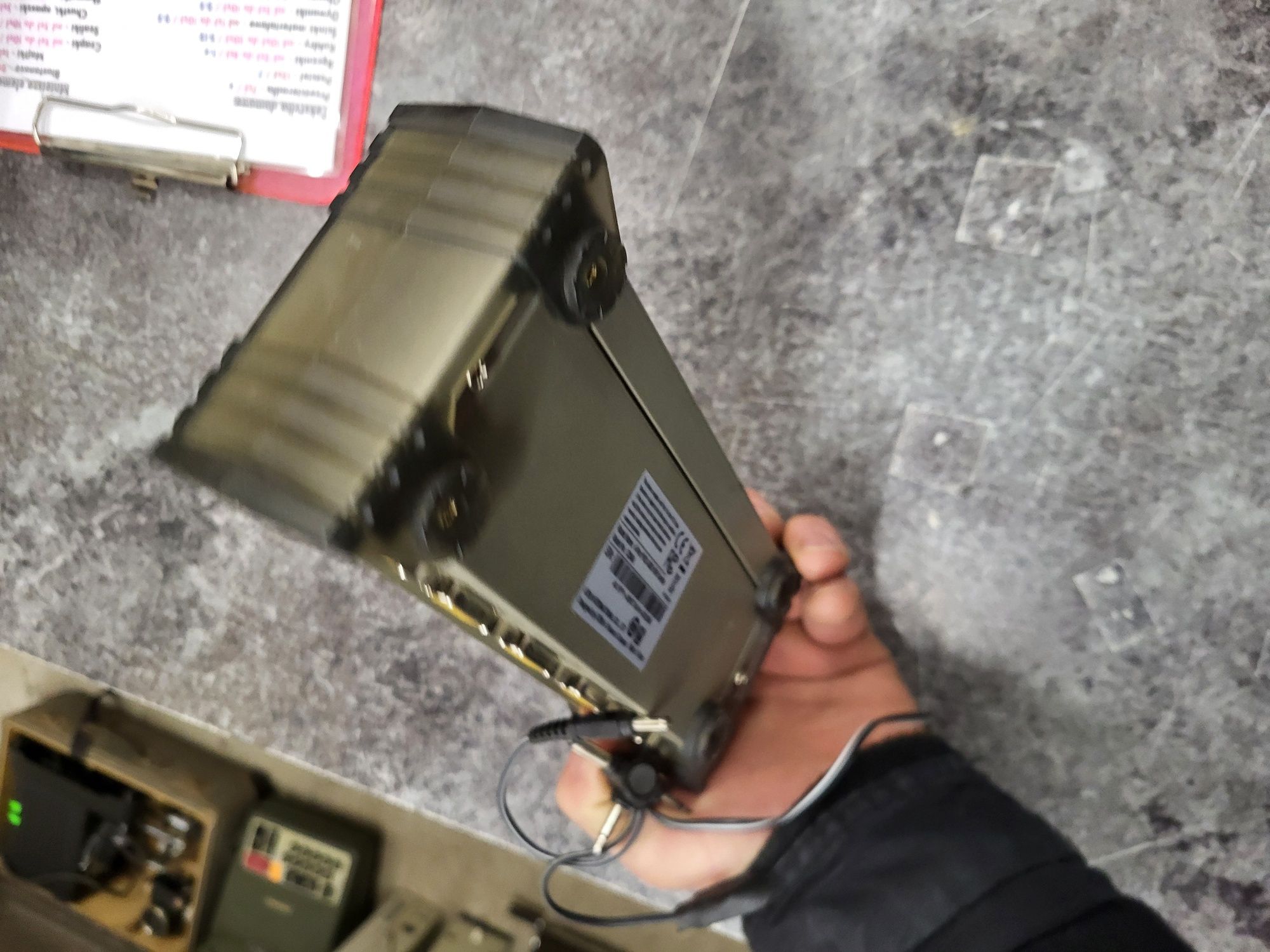 Przełącznik KVM ATEN CS84U 4-portowy PS/2-USB - UŻYWANY
