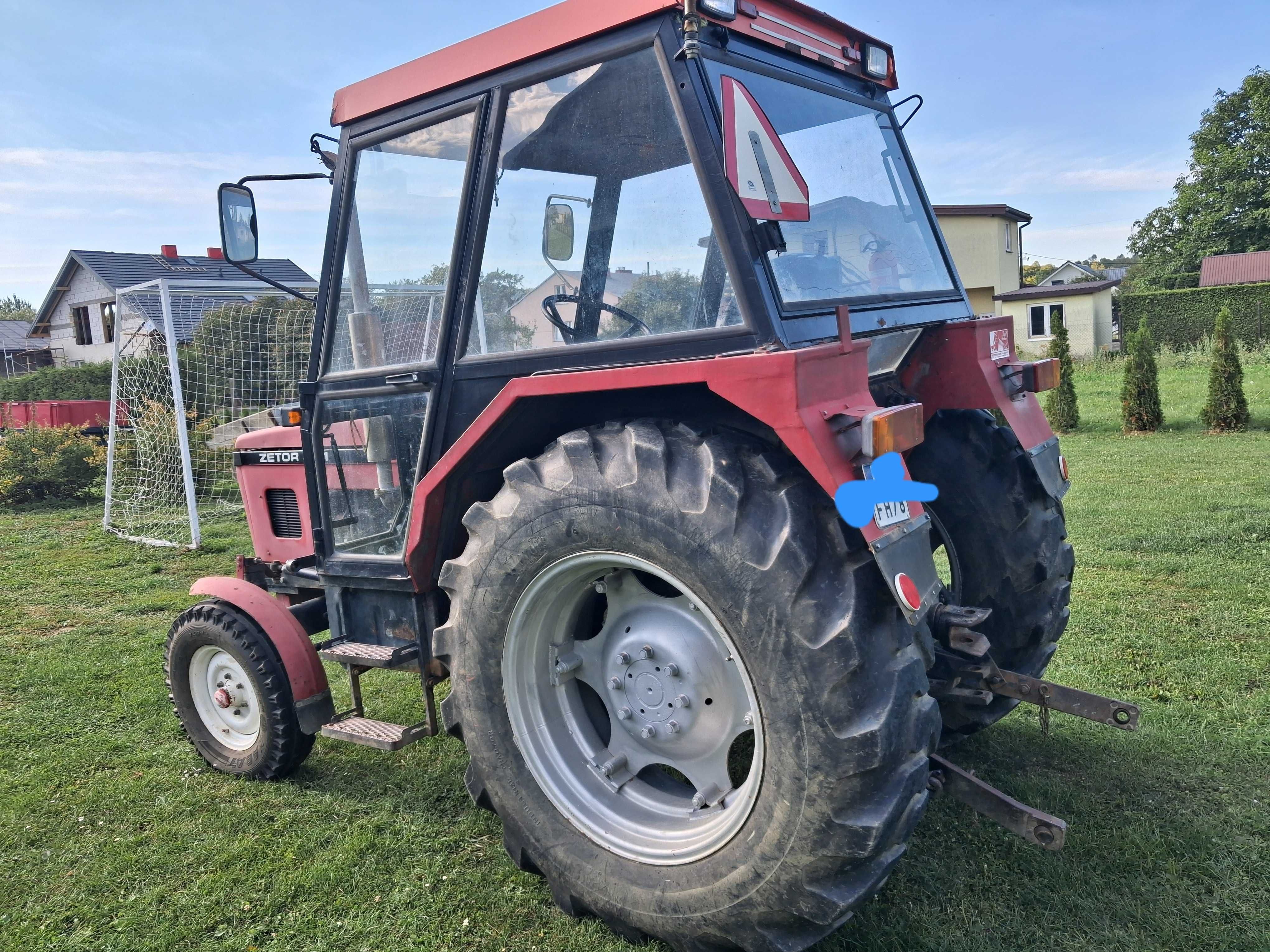 Ciągnik Traktor Zetor 5211 zarejestrowany na 2 osoby