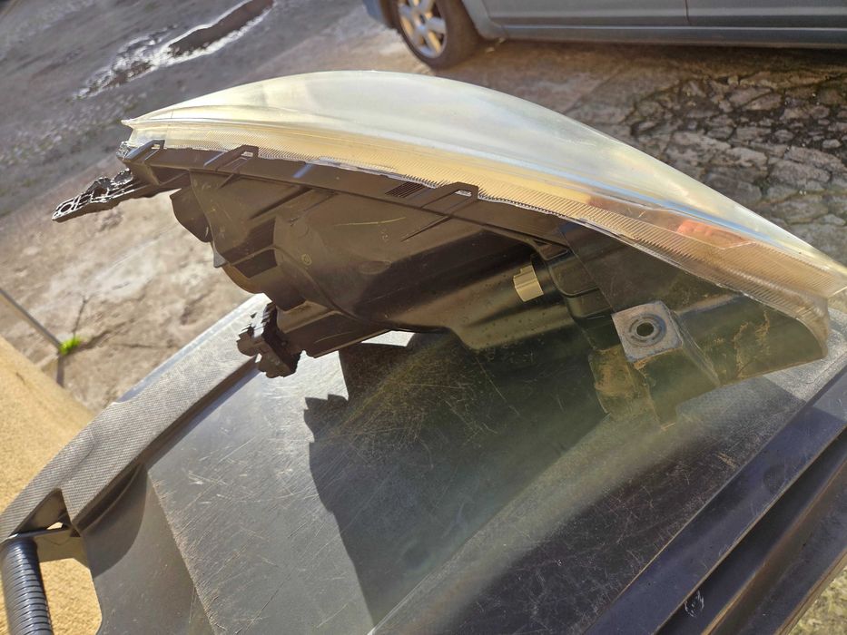 Lampa Nissan Micra k13 lift,lewa