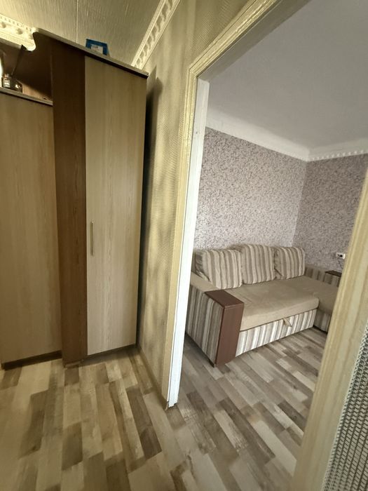 Продам однокімнатну центр міста